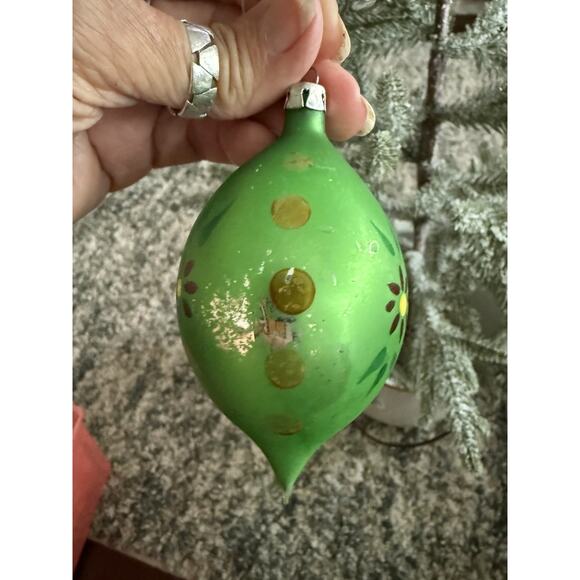 VTG POLAND TEARDROP MICA BALL HAND PAINTED CHRISTMAS ORNAMENT GREEN - Picture 3 of 3